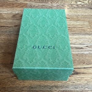 Gucci shoe box